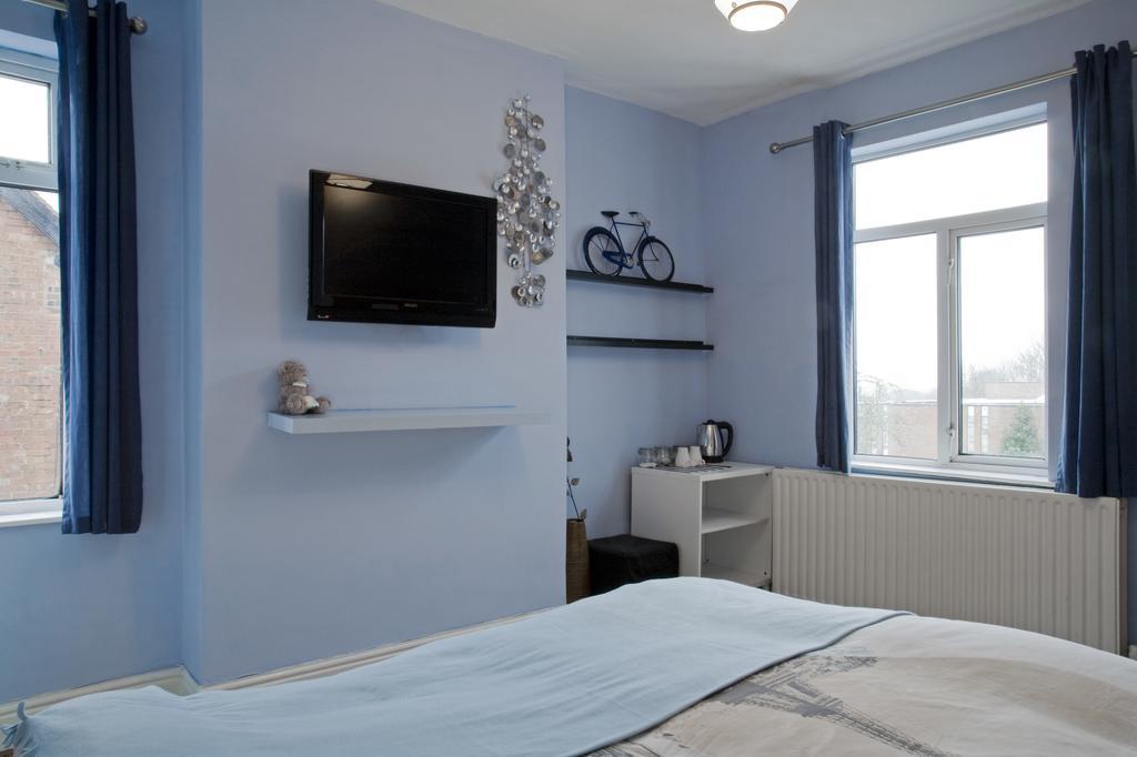 Oaklands  Lägenhet Wolverhampton Exteriör bild
