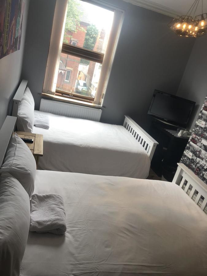 Oaklands  Lägenhet Wolverhampton Exteriör bild